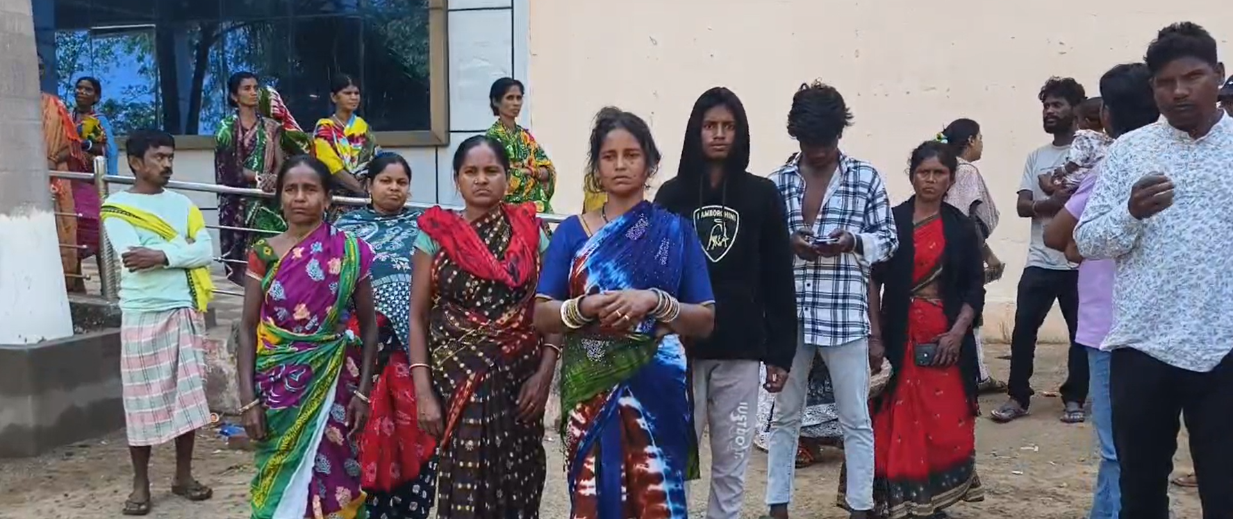 ପରକୀୟା ପ୍ରୀତି ରୁ ଭାଙ୍ଗିଲା ପରିବାର