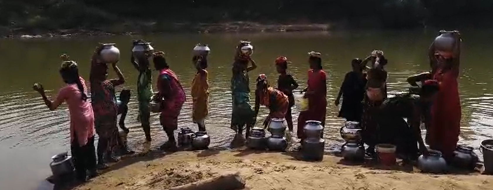 No Drinking Water in Village Even Today: Acute Water Crisis Under Double-Engine Government